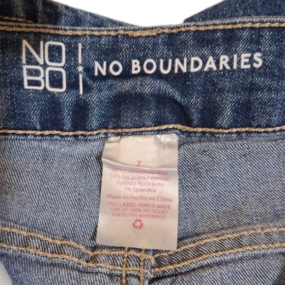 No Boundaries Classic Blue Flare Jeans - Picture 6 of 7